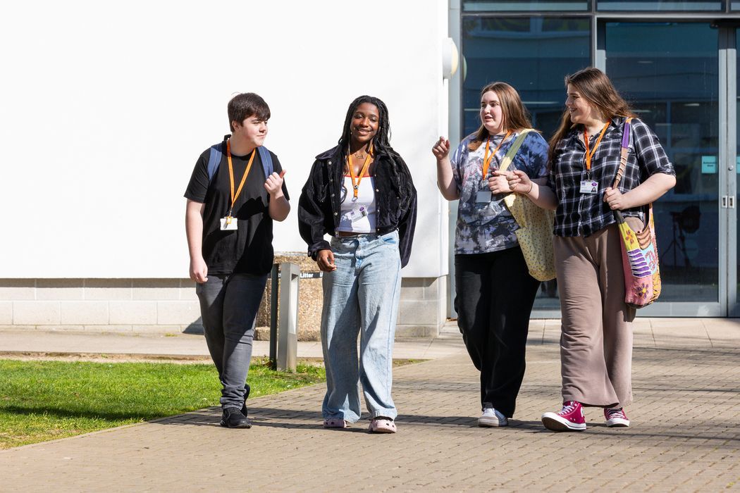 DARTFORD_LANDSCAPE_GROUP_OF_STUDENTS_WALKING_OUTSIDE_6_2025-ezgif.com-resize.jpg#joomlaImage://local-images/DARTFORD_LANDSCAPE_GROUP_OF_STUDENTS_WALKING_OUTSIDE